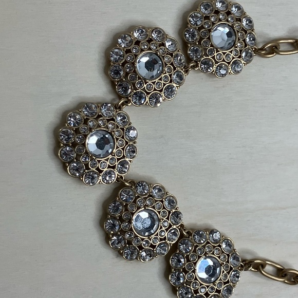 Designer J. Crew Gold Tone Crystal Rhinestone statement necklace ✨✨ - Picture 4 of 7